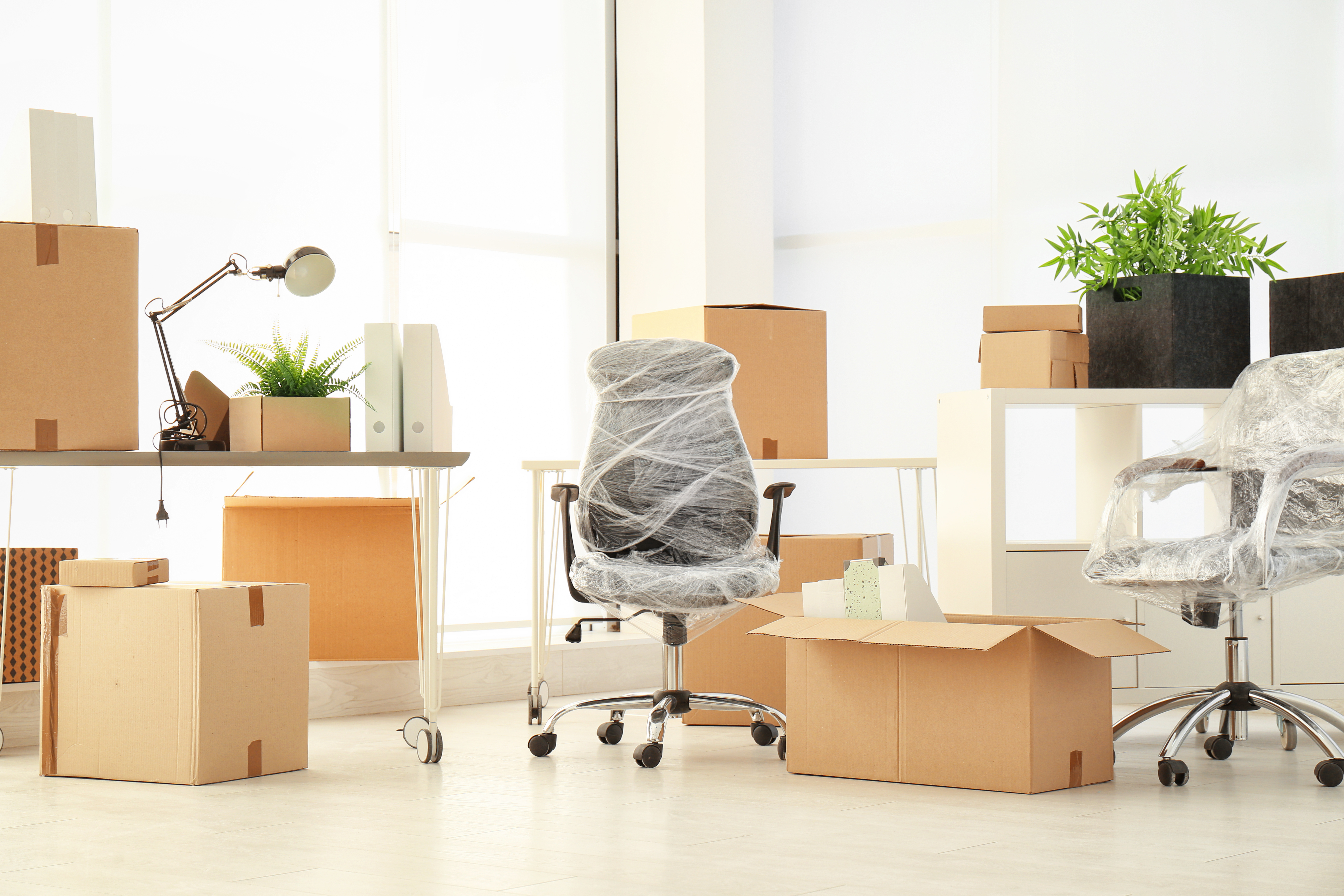 10 Signs Its Time to Buy New Office Furniture